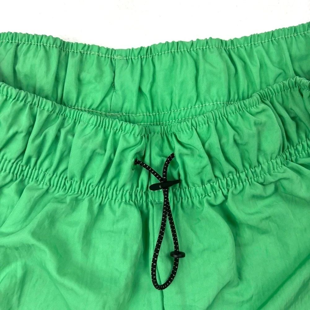 Nike Bright Green‎ High Rise Loose Fit Windbreaker Cargo Pockets Shorts (S)